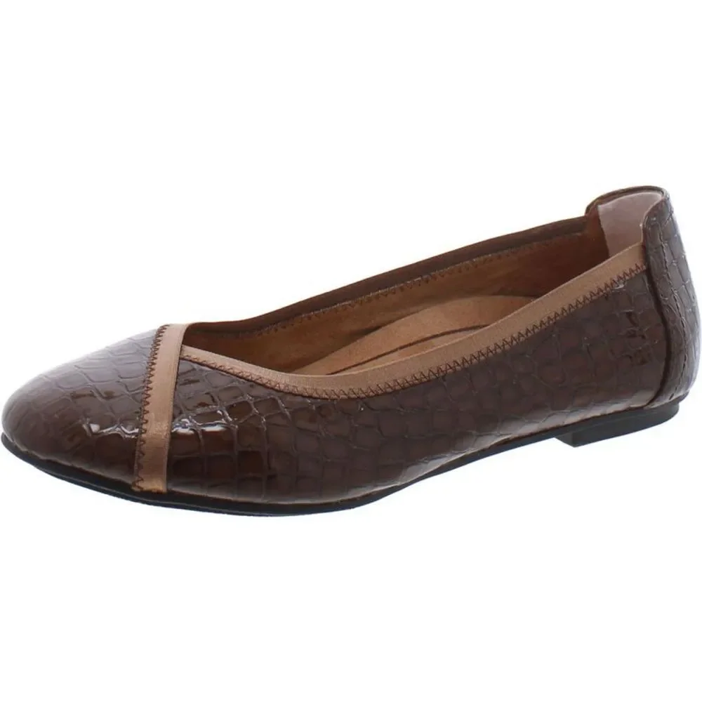 Vionic Women's Caroll Leather Lightweight Slip On Round Toe Ballet Flats Used